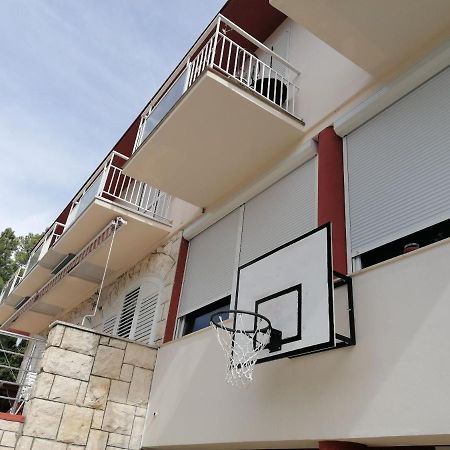 Apartment And Rooms Franka Zaboric Luaran gambar