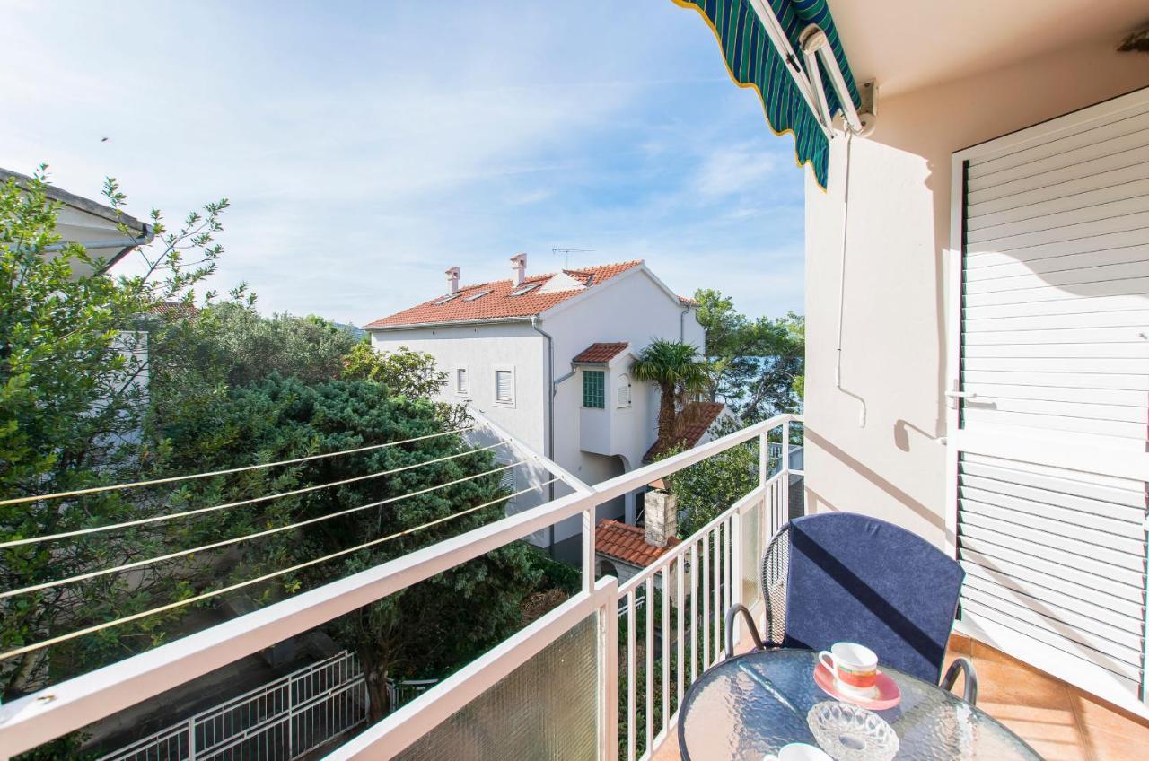 Apartment And Rooms Franka Zaboric Luaran gambar