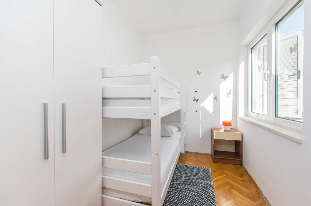 Apartment And Rooms Franka Zaboric Luaran gambar