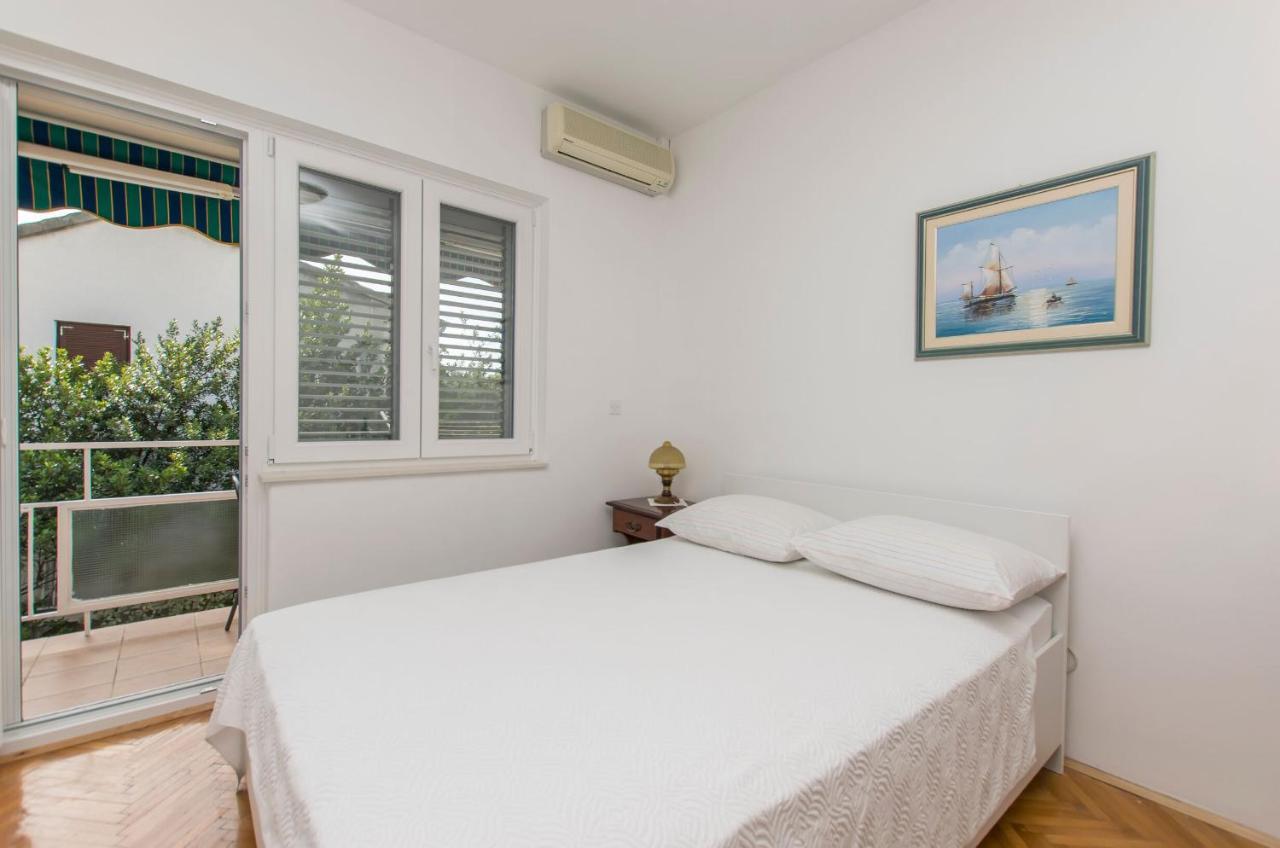 Apartment And Rooms Franka Zaboric Luaran gambar